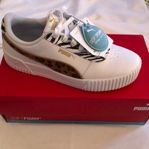 Sneakers white with Animal print new